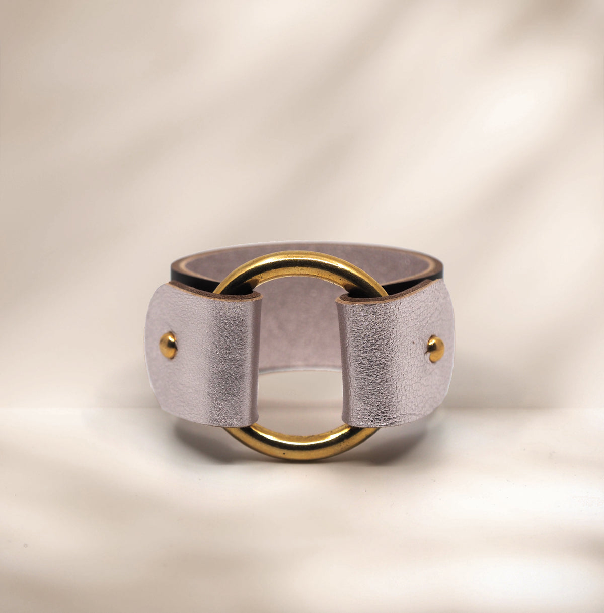 Armbånd i skinn - rosa/brun