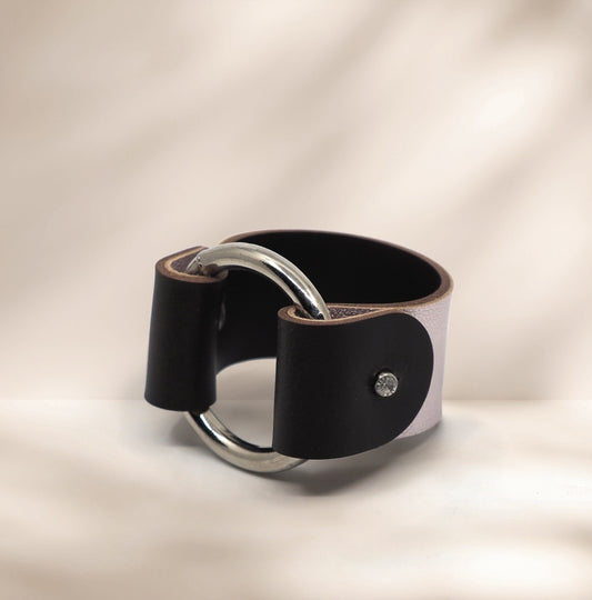 Armbånd i skinn - brun/rosa