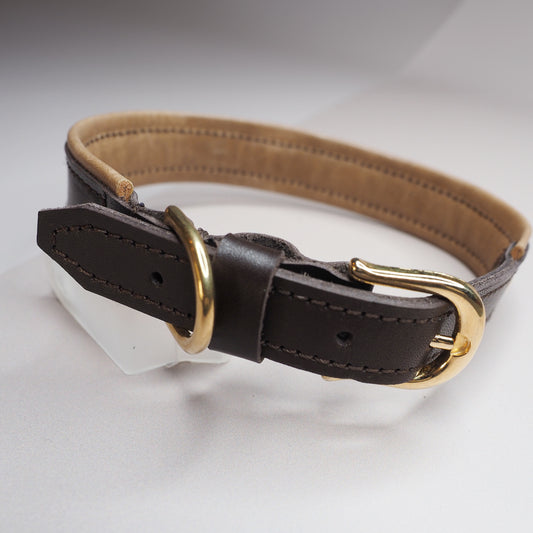 Hundehalsbånd i brunt skinn med beige/lysebrune detaljer, small